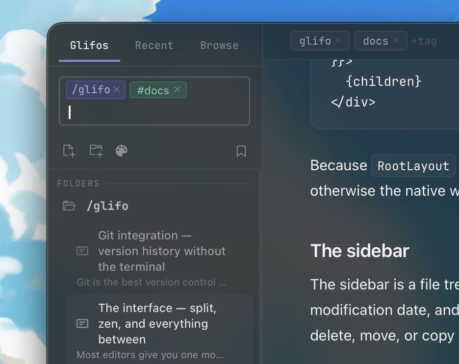 Sidebar with folders, search chips, and note list